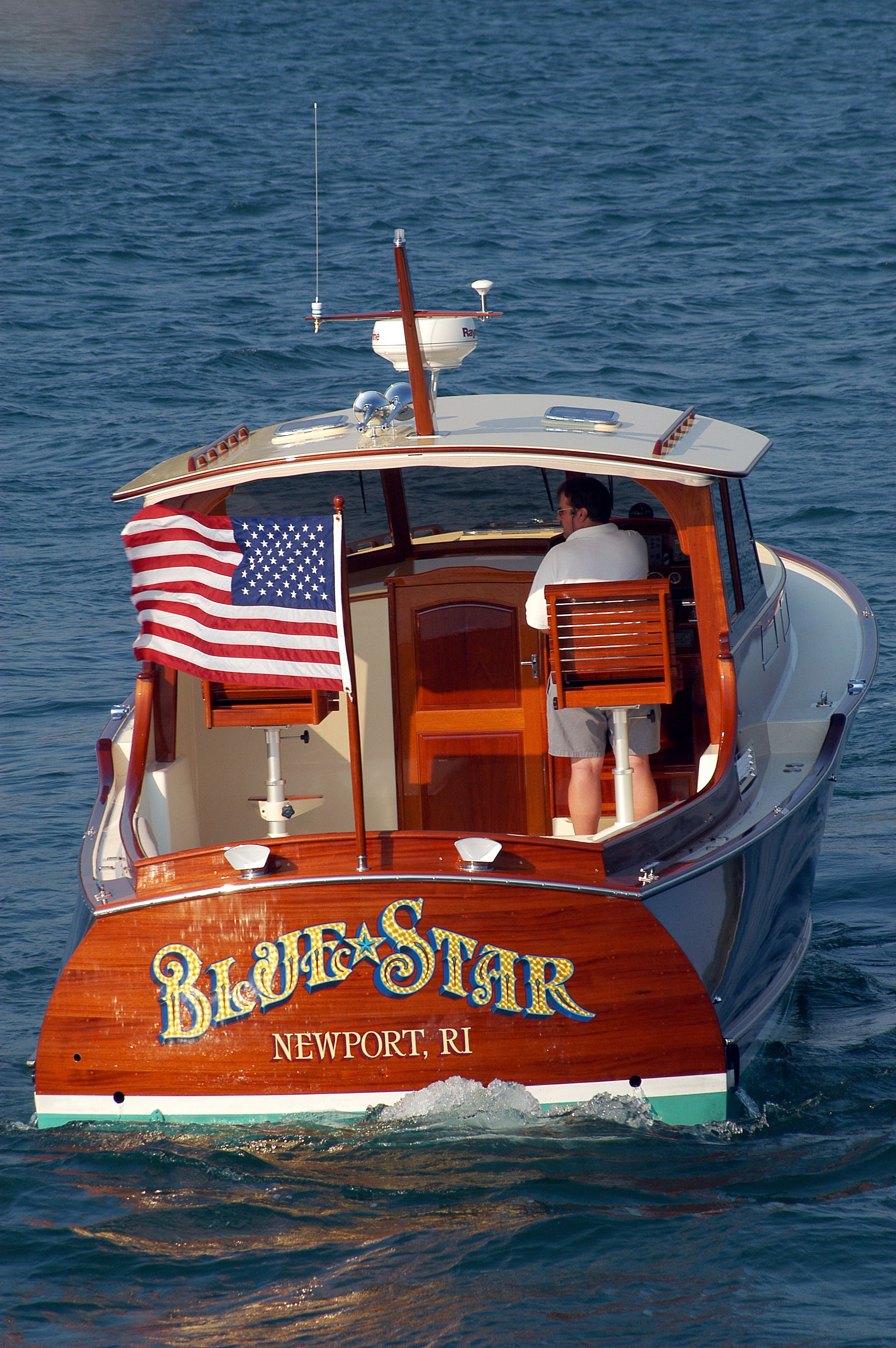 Blue Star Classic Wooden Boat Blue Star Classic Wooden Boat